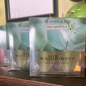 SUPER RARE Slatkin & Co. Eucalyptus Wallflowers Refills-6 bulbs total